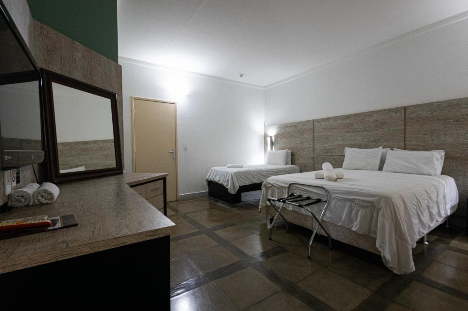 Araguaia Hotel Barra do Garças Buitenkant foto